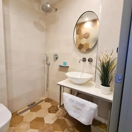 Alkion Boutique Living Aparthotel 3*