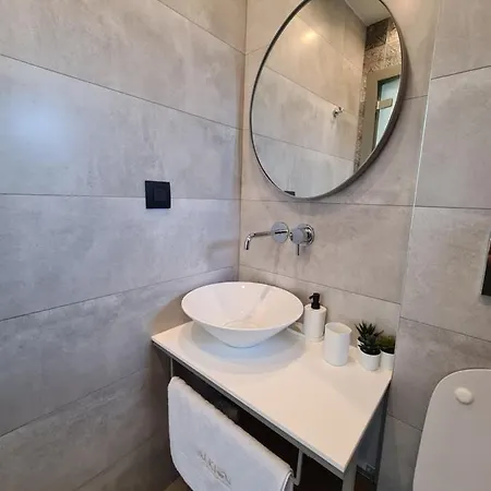 Alkion Boutique Living شقة فندقية Vrasná